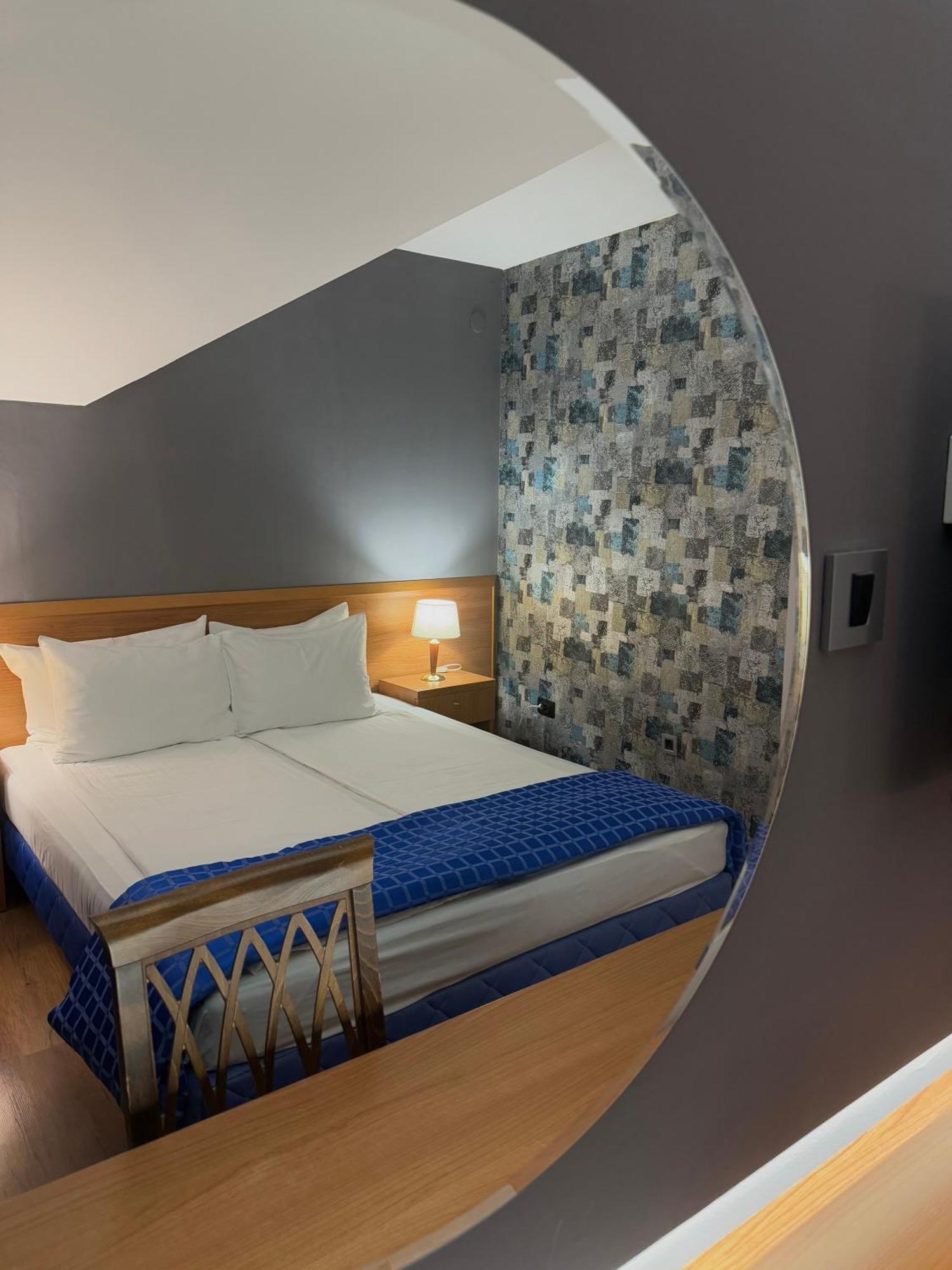Motel M Vlasenica Eksteriør bilde