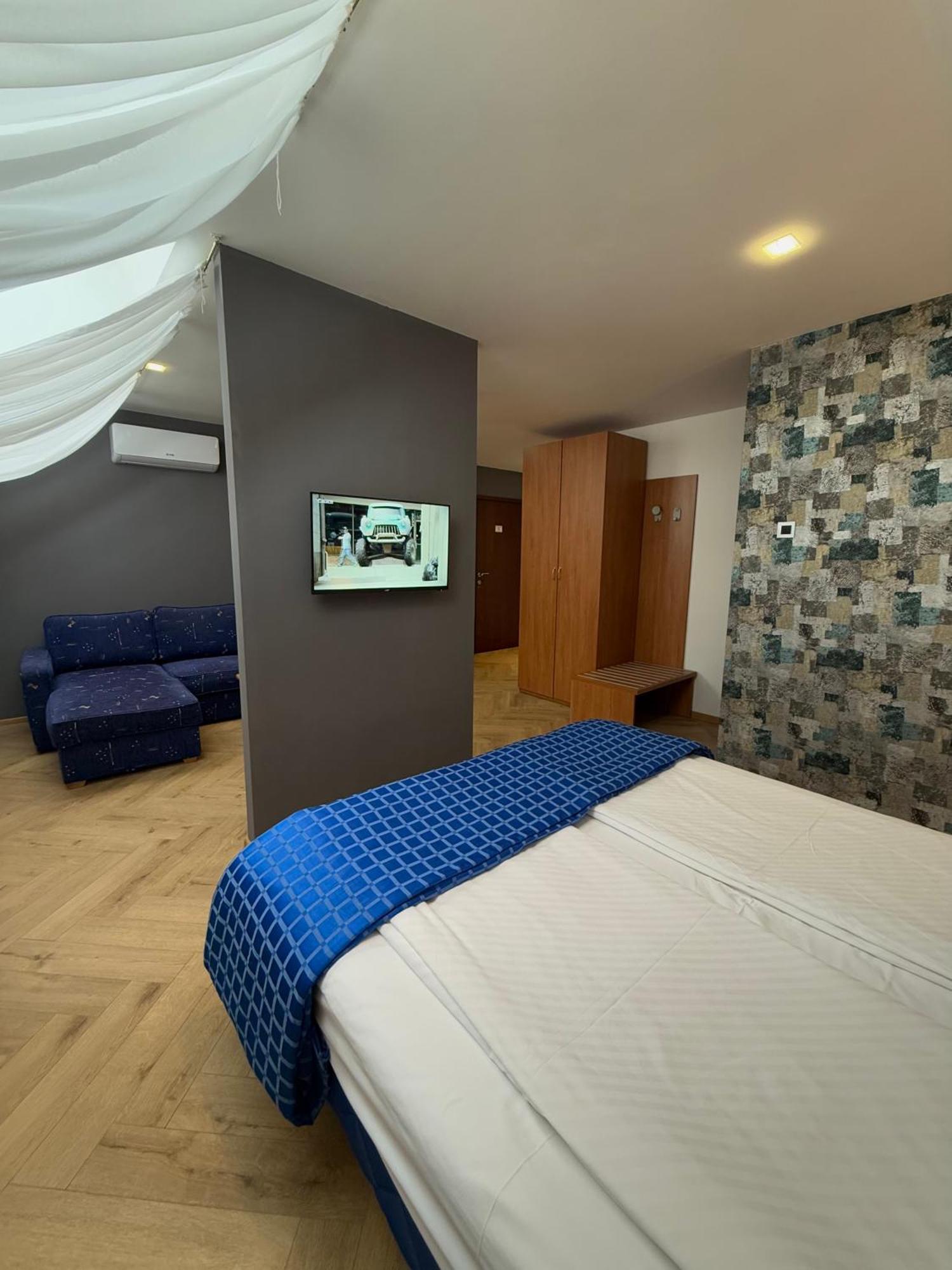 Motel M Vlasenica Eksteriør bilde