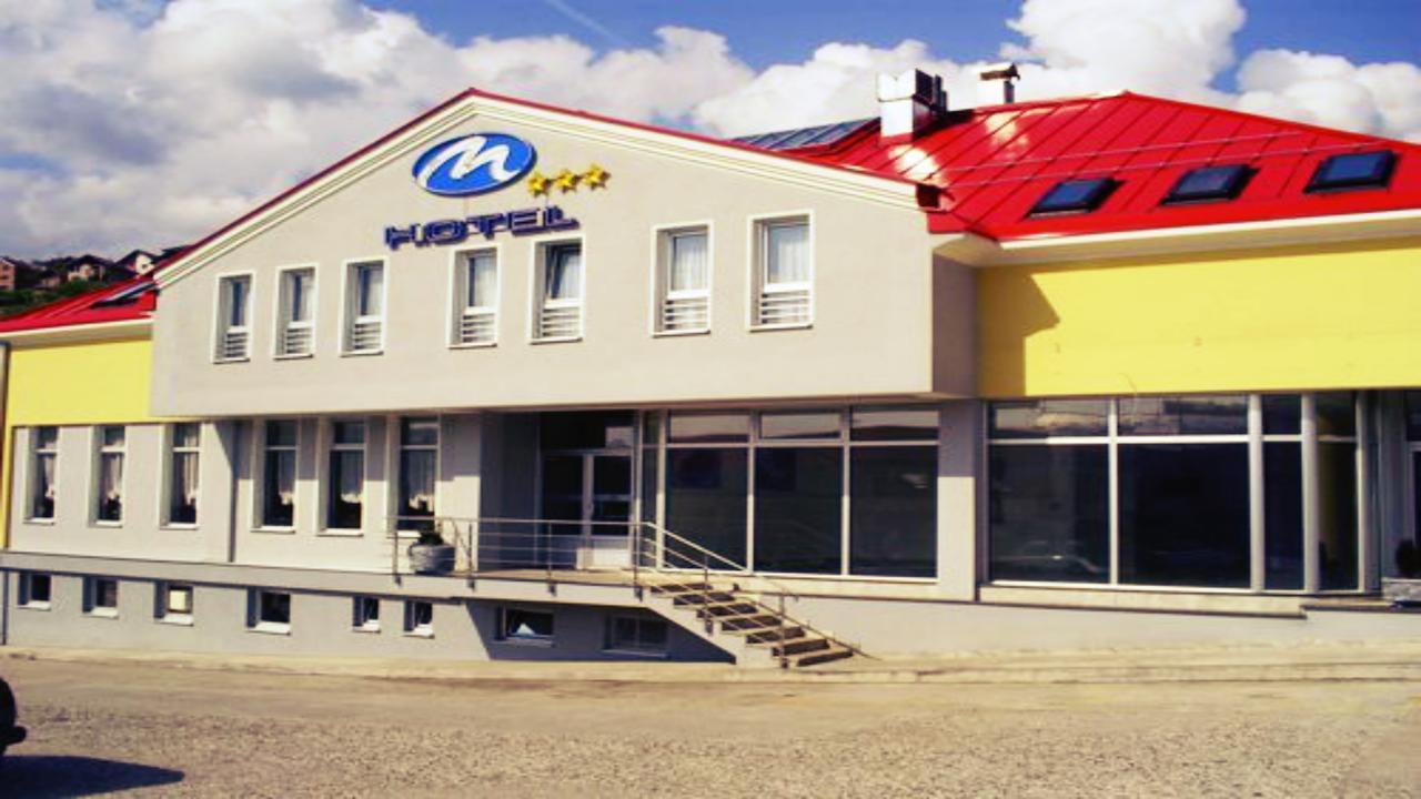 Motel M Vlasenica Eksteriør bilde